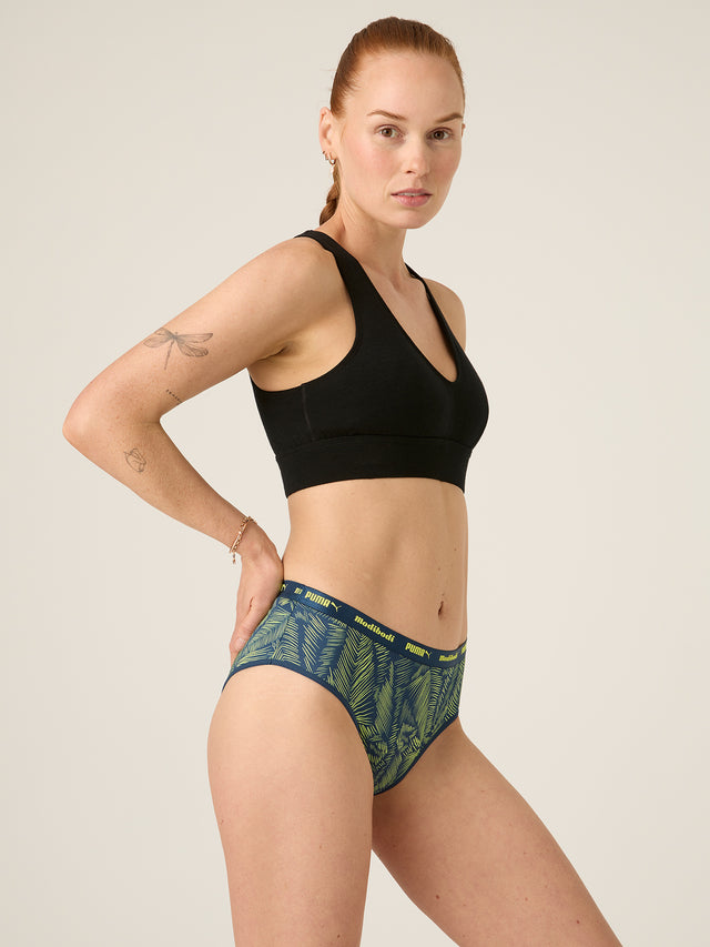 AVSCMHPLGW-MB_MBxPuma_Active_Printed Classic Brief_MH_Palm Green_0385_model_Jaimee_10-S.jpg