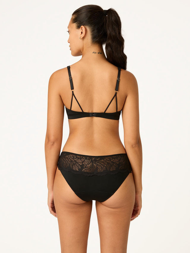 INSCLMNRBW_MB_Intimates_Ines_Midi_Brief_Noir_Black_53_Model_Hailey_10-S.jpg