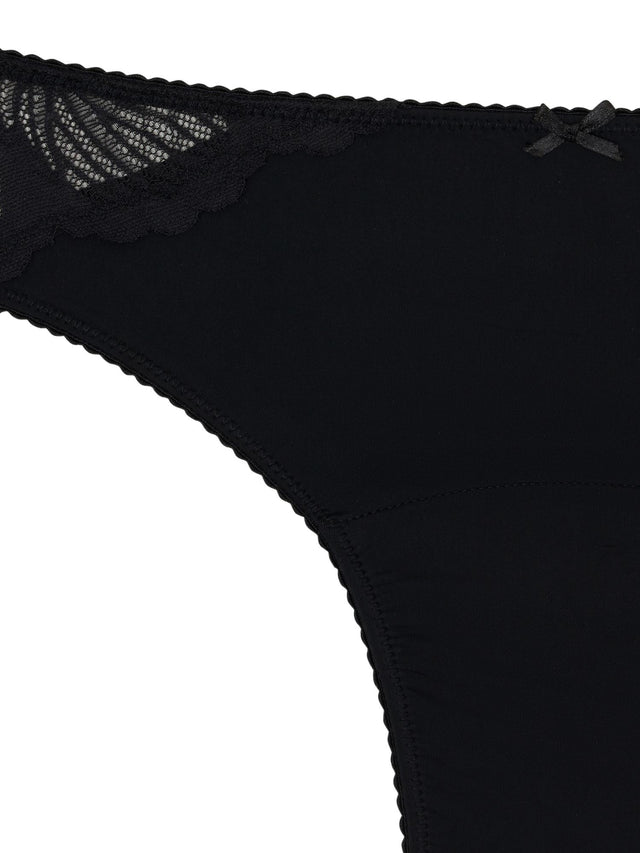 INSCLMNRBW_MB_Intimates_Ines_Midi_Brief_Noir_Black_57_Model_Hailey_10-S.jpg